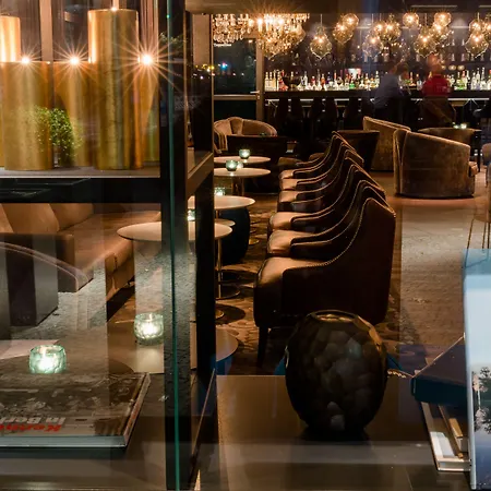 Motel One Berlin-Bellevue-2